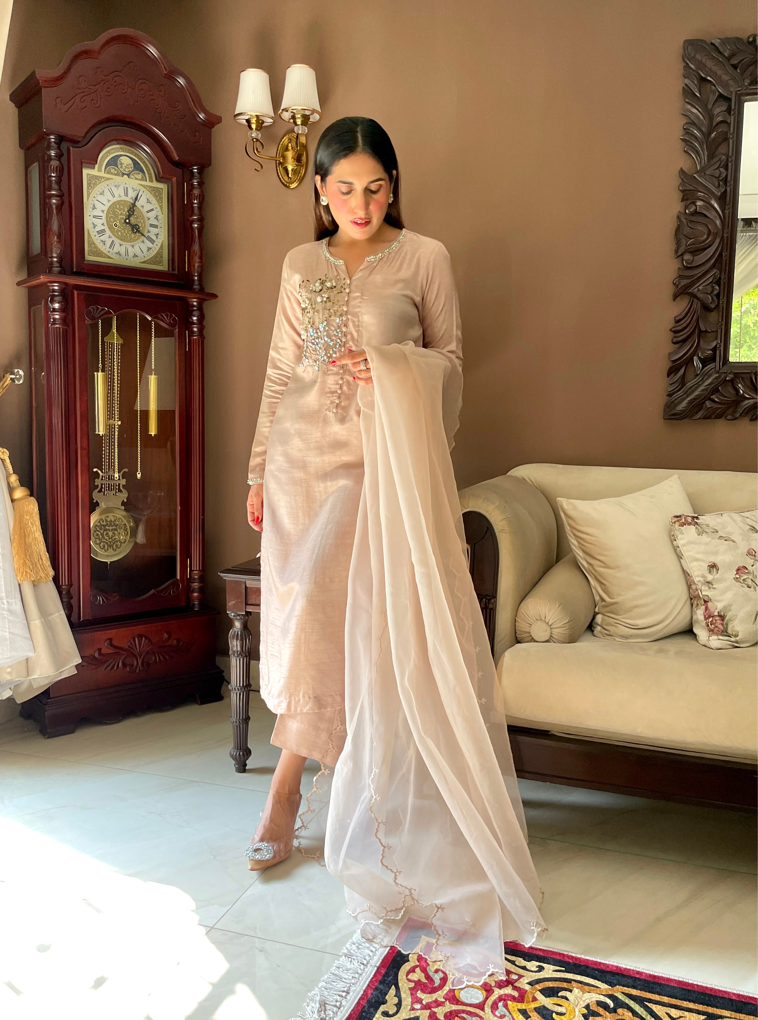 Pale pink long shirt (made to order)
